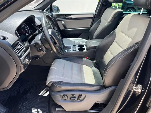 2017 Volkswagen Touareg V6 Wolfsburg Edition