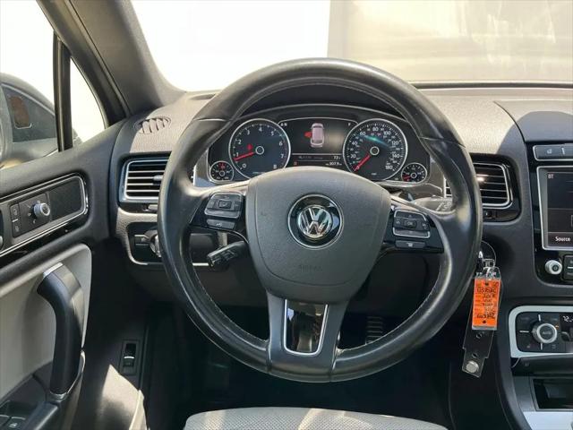 2017 Volkswagen Touareg V6 Wolfsburg Edition