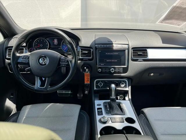 2017 Volkswagen Touareg V6 Wolfsburg Edition