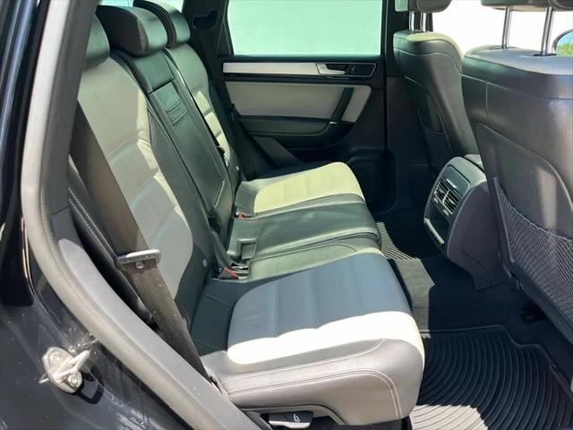 2017 Volkswagen Touareg V6 Wolfsburg Edition