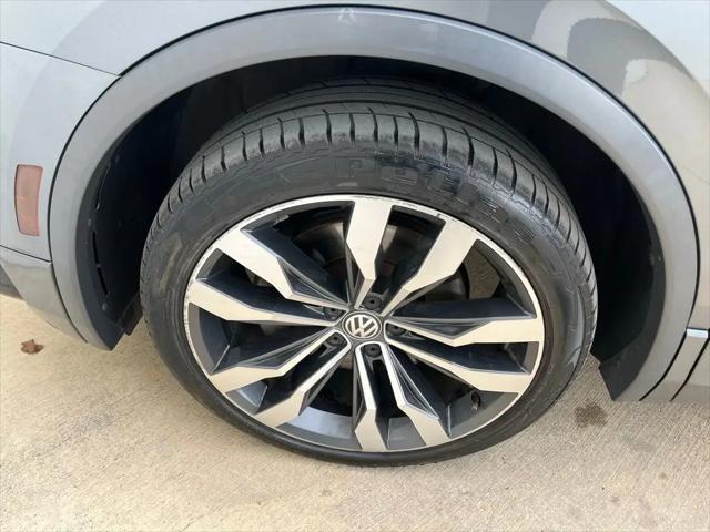 2018 Volkswagen Tiguan 2.0T SEL Premium