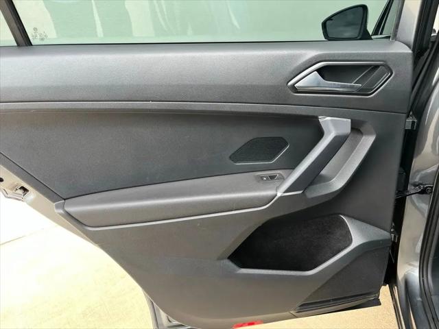 2018 Volkswagen Tiguan 2.0T SEL Premium