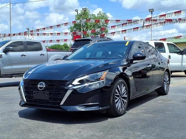 2023 Nissan Altima SV FWD for sale in Lawton, OK