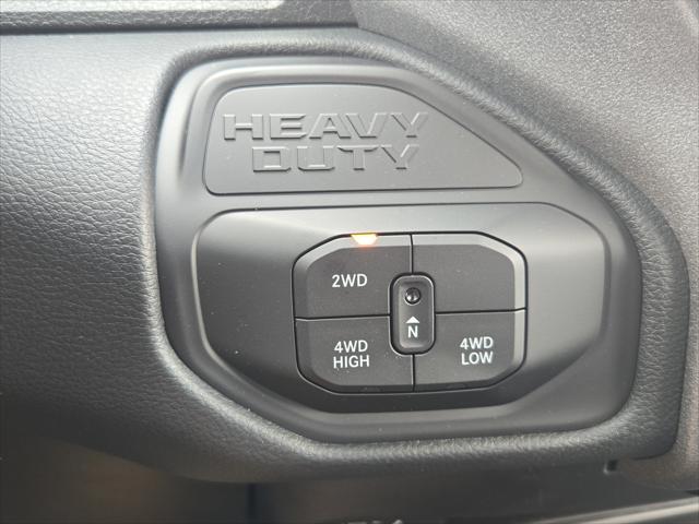 2026 Ram 2500 Black Express Crew Cab 4x4 64 Box