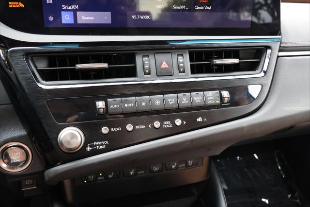 2024 Lexus ES 350 Luxury