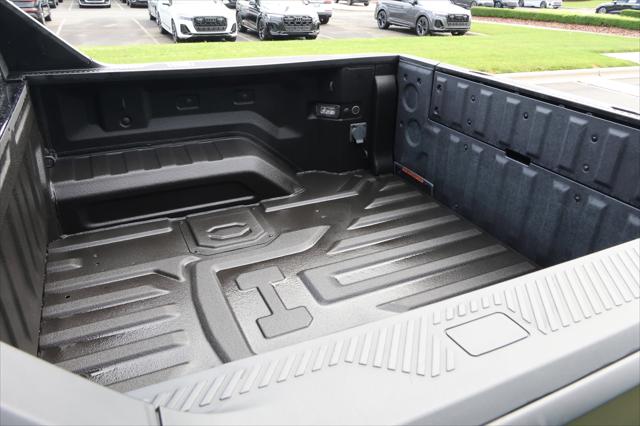 2024 GMC HUMMER EV e4WD 2X