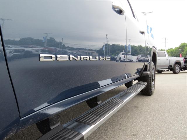 2026 GMC Sierra 2500HD Crew Cab, Standard Bed, Denali, 4WD