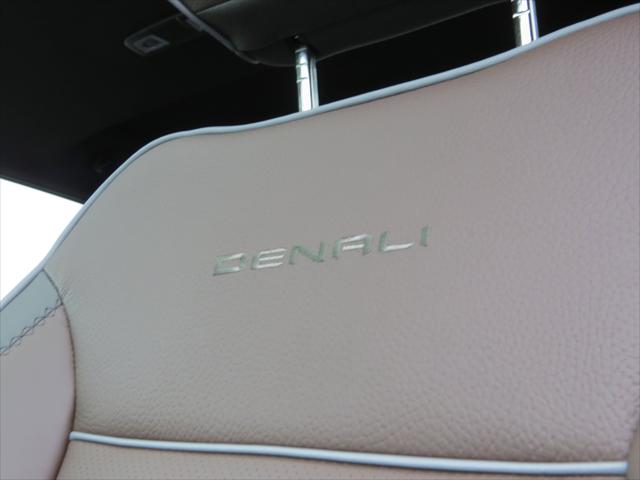 2026 GMC Sierra 2500HD Crew Cab, Standard Bed, Denali, 4WD