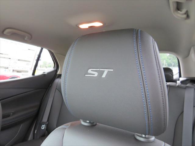 2026 Buick Encore GX Sport Touring FWD