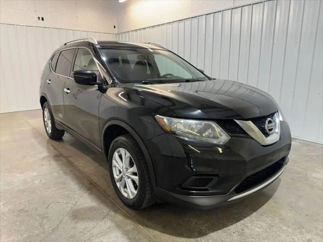 2016 Nissan Rogue SV for sale in Adel, IA