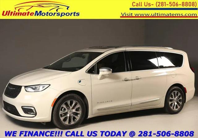 2021 Chrysler Pacifica Hybrid Pinnacle for sale in Houston, TX