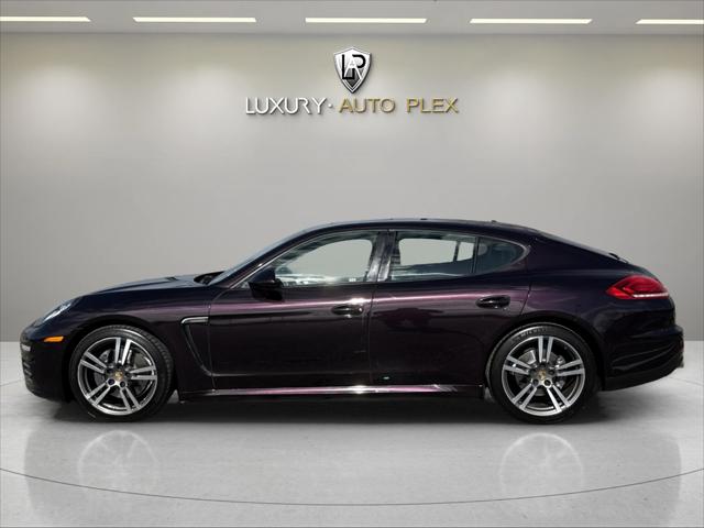 2015 Porsche Panamera 4