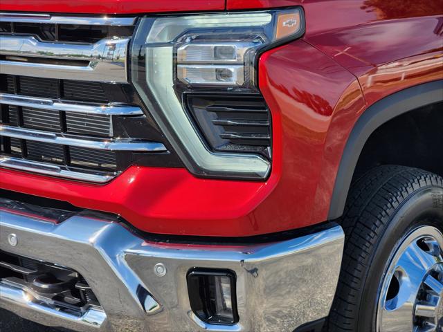 2025 Chevrolet Silverado 3500HD 4WD Crew Cab Long Bed LTZ