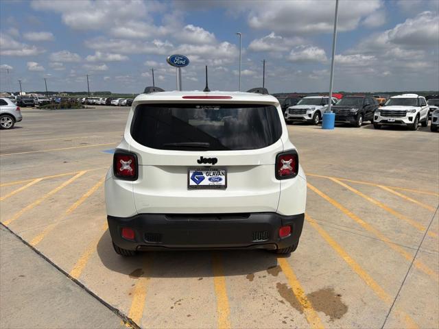 2017 Jeep Renegade Altitude FWD