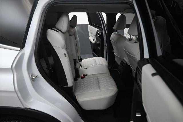 2024 Mitsubishi Outlander SEL