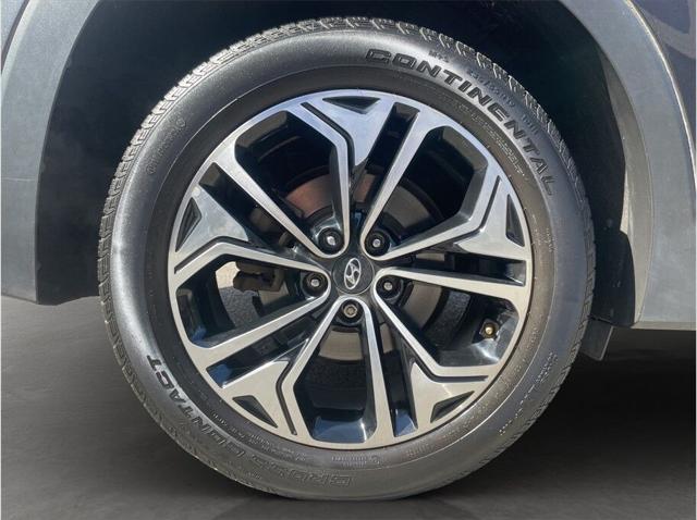 2020 Hyundai Santa Fe Limited 2.0T