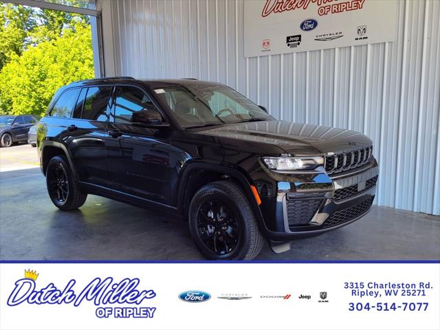 2026 Jeep Grand Cherokee Altitude 4x4 for sale in Ripley, WV