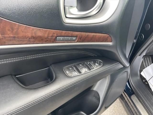 2020 INFINITI QX60 LUXE