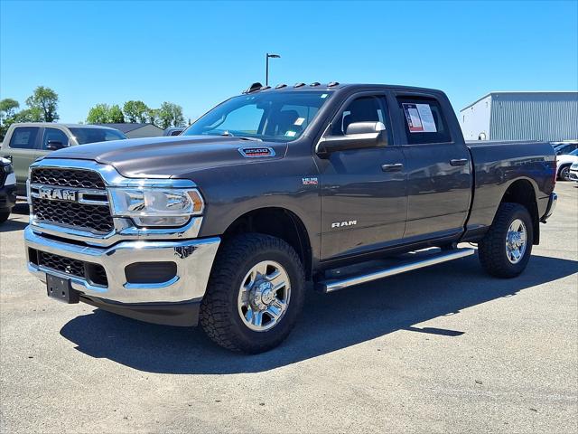 2020 RAM 2500 Tradesman Crew Cab 4x4 64 Box 2020 RAM 2500 Tradesman Crew Cab 4x4 64 Box