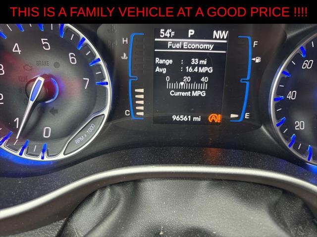 2017 Chrysler Pacifica Touring-L