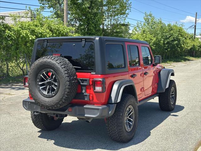 2025 Jeep Wrangler 4-Door Willys 4x4