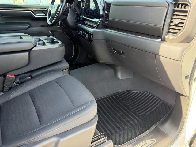 2022 Chevrolet Silverado 1500 4WD Crew Cab Short Bed LT Trail Boss