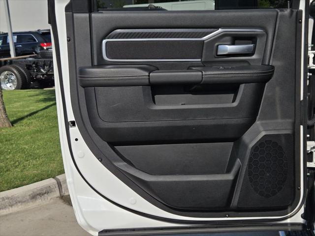 2025 Ram 2500 Big Horn Crew Cab 4x4 6'4" Box