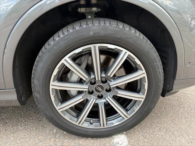 2023 Audi Q7 Premium Plus 45 TFSI quattro Tiptronic