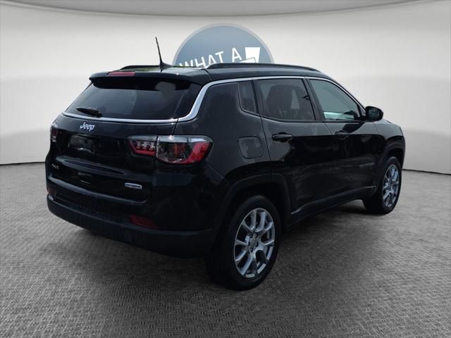 2022 Jeep Compass Latitude Lux 4x4