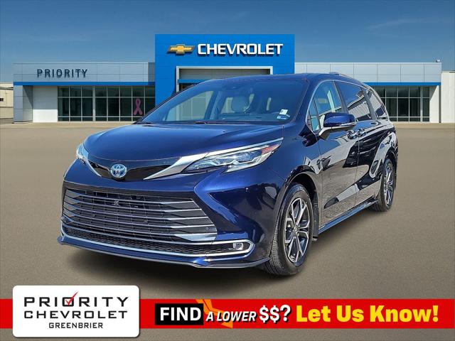2025 Toyota Sienna Platinum for sale in Chesapeake, VA