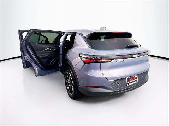 2025 Chevrolet Equinox LT 1