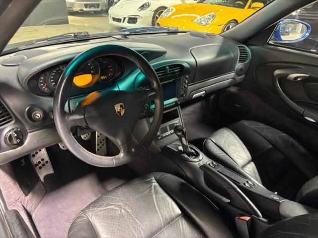 2002 Porsche 911 Carrera 4