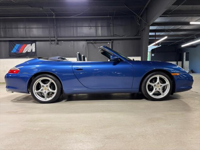 2002 Porsche 911 Carrera 4