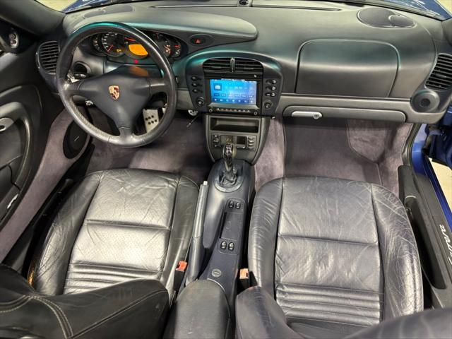 2002 Porsche 911 Carrera 4