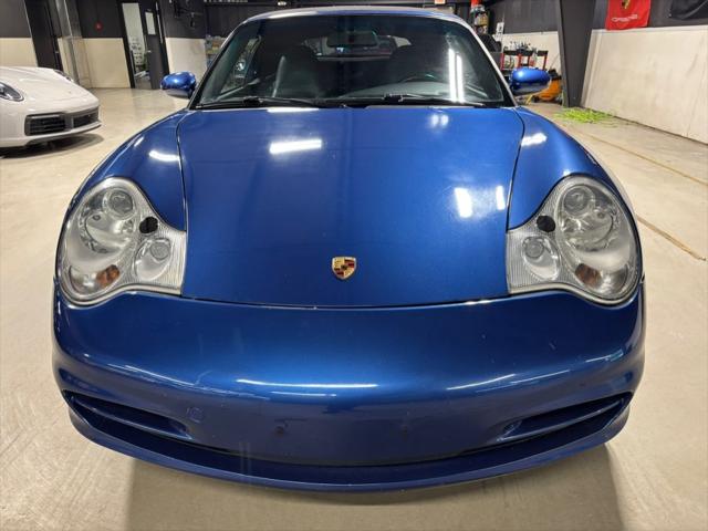 2002 Porsche 911 Carrera 4