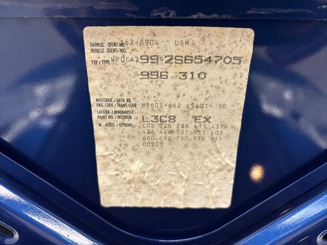 2002 Porsche 911 Carrera 4