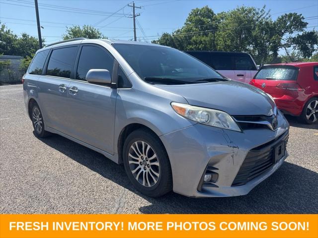 2018 Toyota Sienna XLE 8 Passenger for sale in Abilene, TX