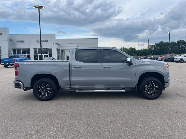 2024 Chevrolet Silverado 1500 4WD Crew Cab Short Bed LT