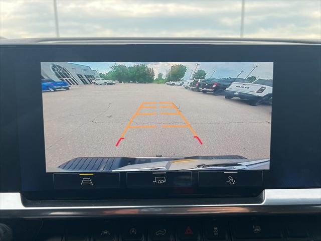 2024 Chevrolet Silverado 1500 4WD Crew Cab Short Bed LT