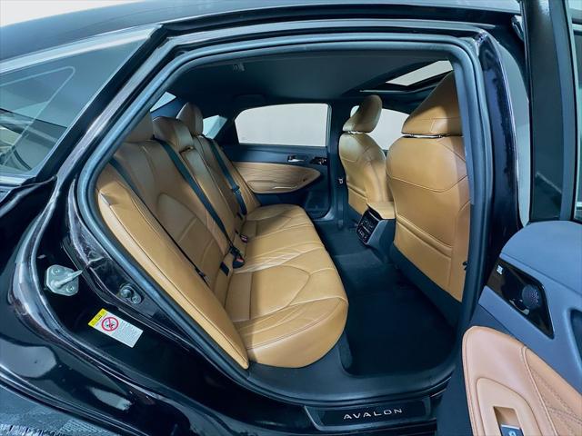 2019 Toyota Avalon Limited