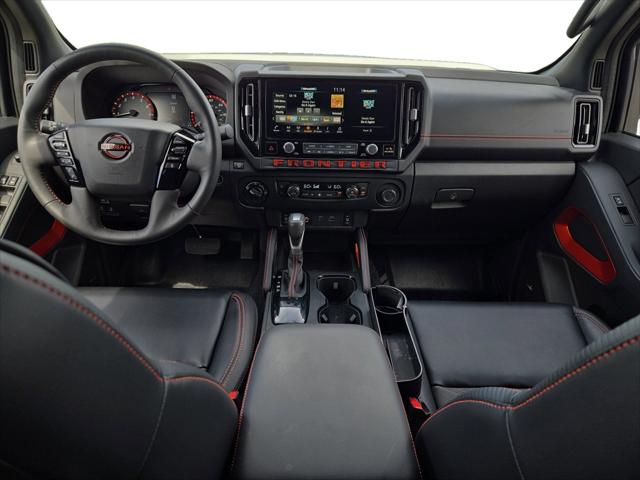 2025 Nissan Frontier Crew Cab PRO-4X 4x4