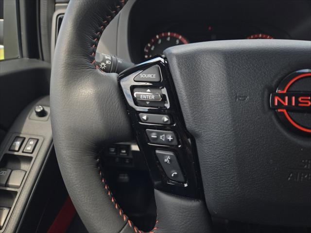 2025 Nissan Frontier Crew Cab PRO-4X 4x4