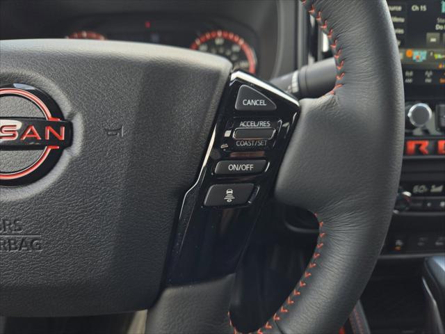 2025 Nissan Frontier Crew Cab PRO-4X 4x4
