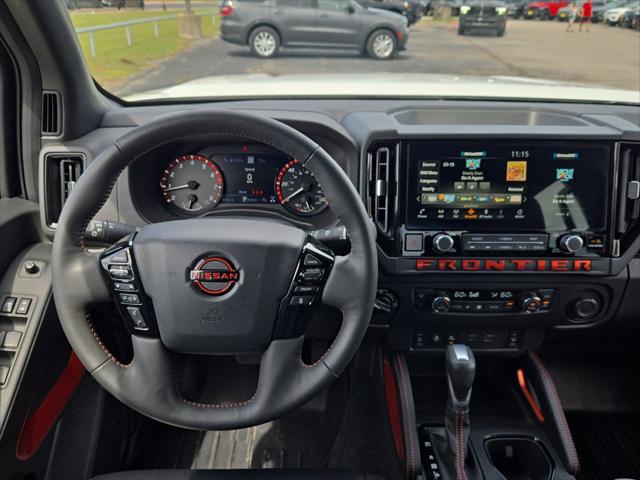 2025 Nissan Frontier Crew Cab PRO-4X 4x4