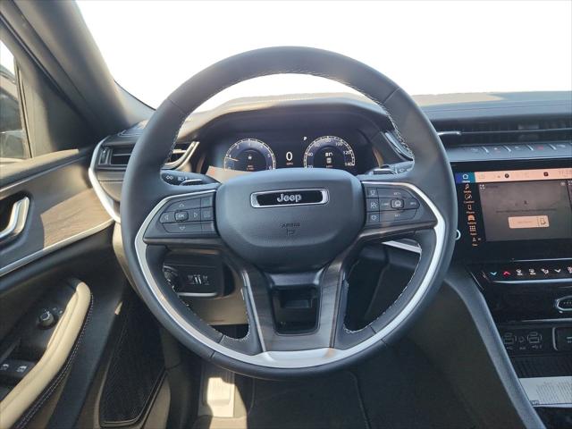 2026 Jeep Grand Cherokee L Altitude 4x2