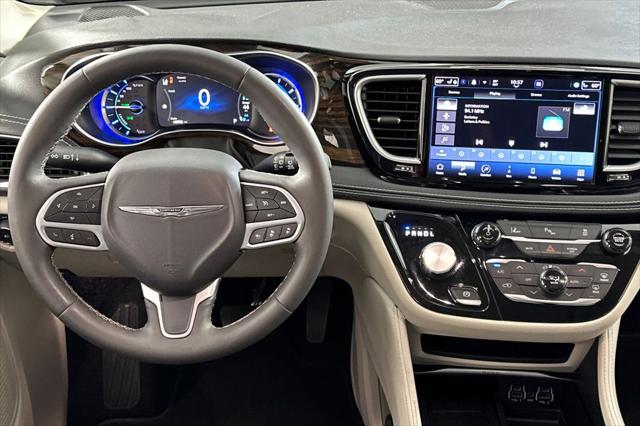 2023 Chrysler Pacifica Hybrid Limited