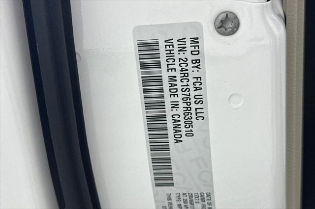 2023 Chrysler Pacifica Hybrid Limited