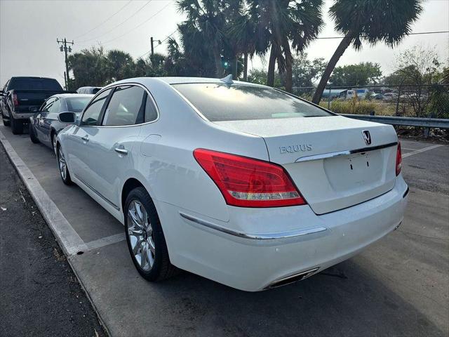 2013 Hyundai Equus Signature