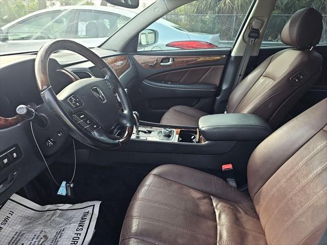 2013 Hyundai Equus Signature