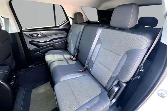 2021 Chevrolet Traverse FWD LS